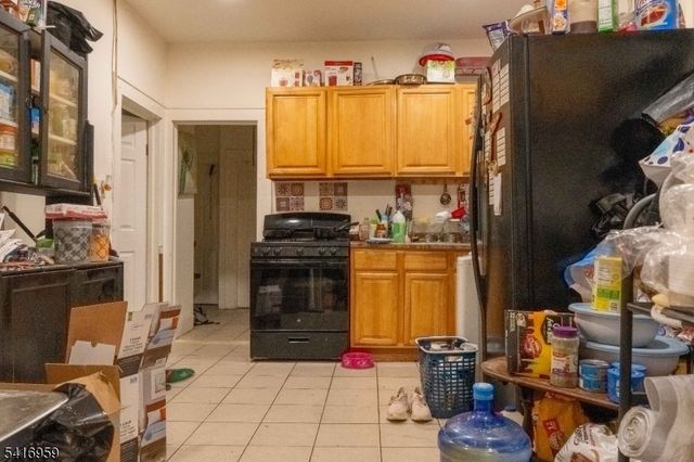 411 South 15th Street, Newark City, NJ 07103