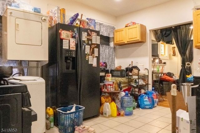 411 South 15th Street, Newark City, NJ 07103