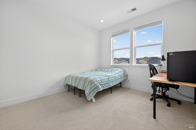 1145 Portello Ln, Windsor, CA 95492