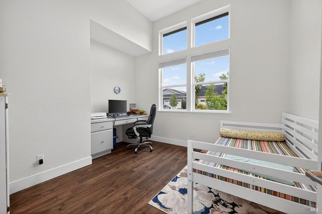 1145 Portello Ln, Windsor, CA 95492