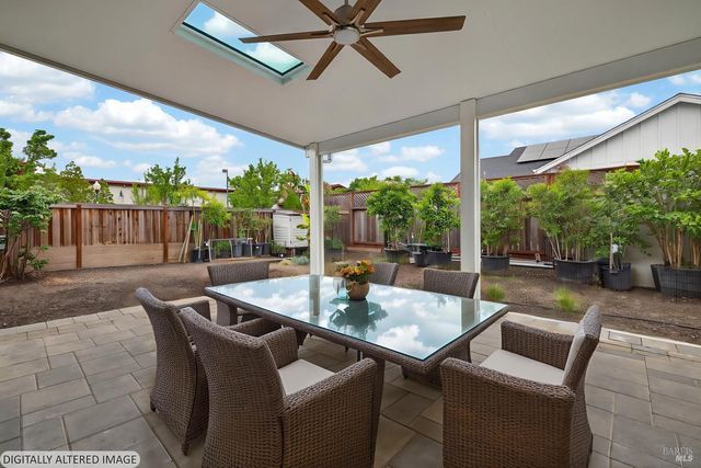 1145 Portello Ln, Windsor, CA 95492