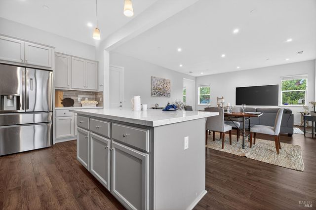 1145 Portello Ln, Windsor, CA 95492