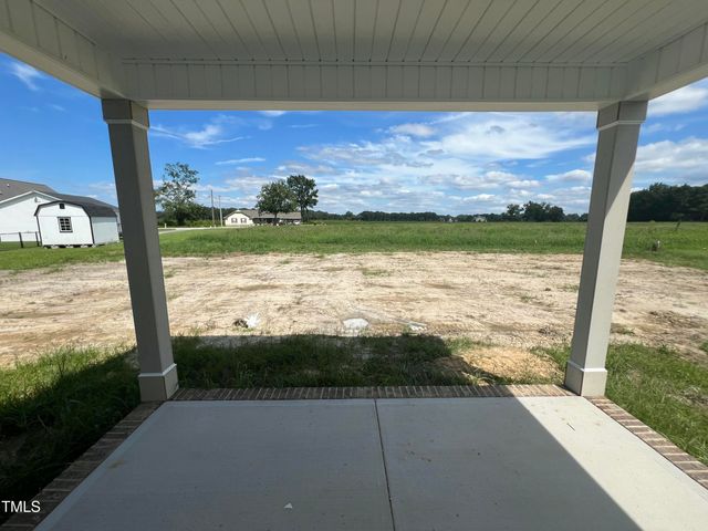 3755 Huntcliff Drive, La Grange, NC 28551