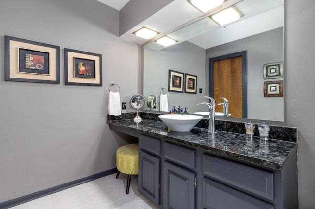 57200 E Hwy 125 Highway, 3011, Monkey Island, OK 74331