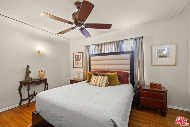 1361 S Tremaine Avenue, Los Angeles, CA 90019