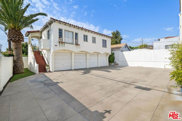 1361 S Tremaine Avenue, Los Angeles, CA 90019