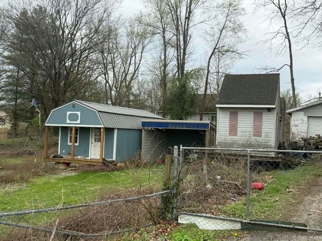 1083 W 4TH Street, Harrodsburg, IN 47434