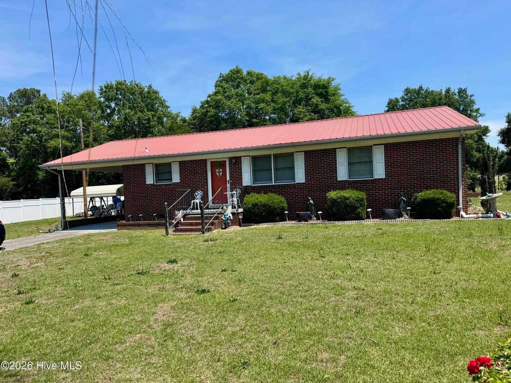 112 Mcqueen Street, Rockingham, NC 28379