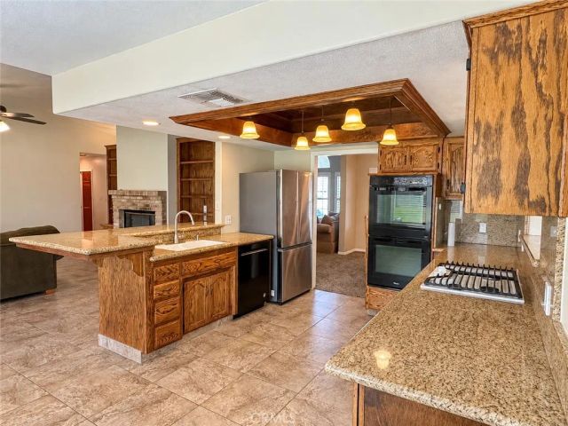 5508 Danbury Court, Bakersfield, CA 93312