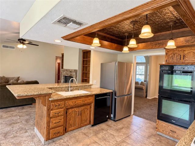 5508 Danbury Court, Bakersfield, CA 93312
