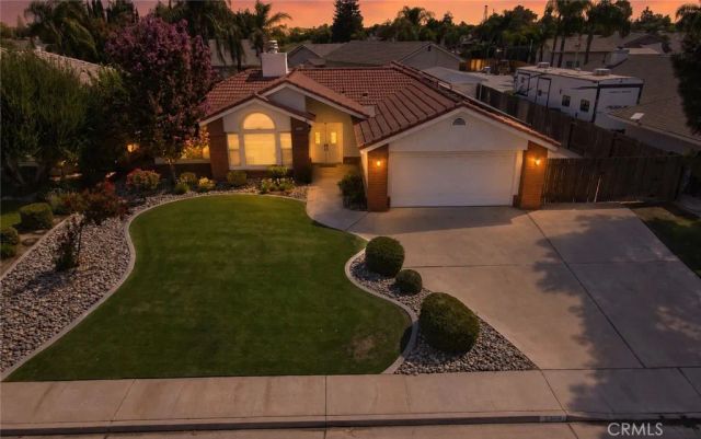 5508 Danbury Court, Bakersfield, CA 93312