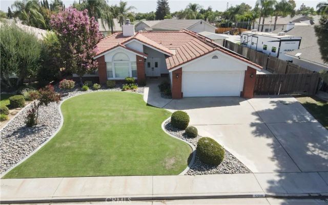 5508 Danbury Court, Bakersfield, CA 93312