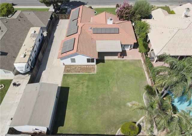 5508 Danbury Court, Bakersfield, CA 93312