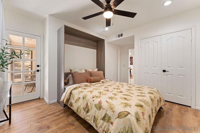 2842 Torrey Pines Rd, La Jolla, CA 92037