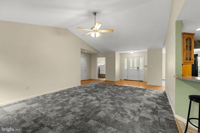 331 BRUNNERS GROVE RD, Reinholds, PA 17569