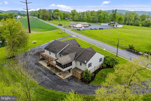 331 BRUNNERS GROVE RD, Reinholds, PA 17569