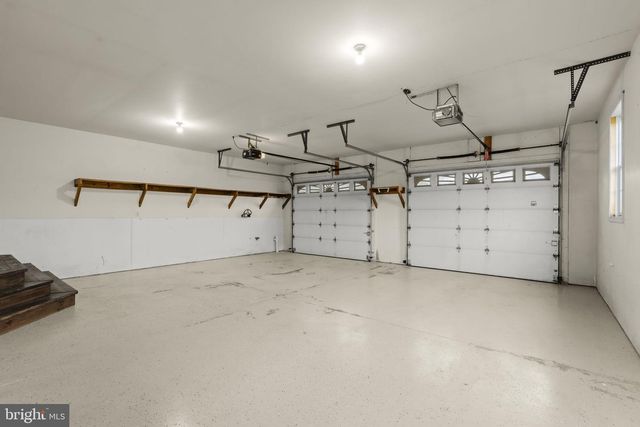 331 BRUNNERS GROVE RD, Reinholds, PA 17569