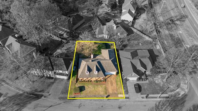 8726 MEADOW GREEN DR, Memphis, TN 38016