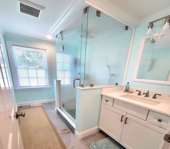 18 Lyndale Road, Yarmouth, MA 02664