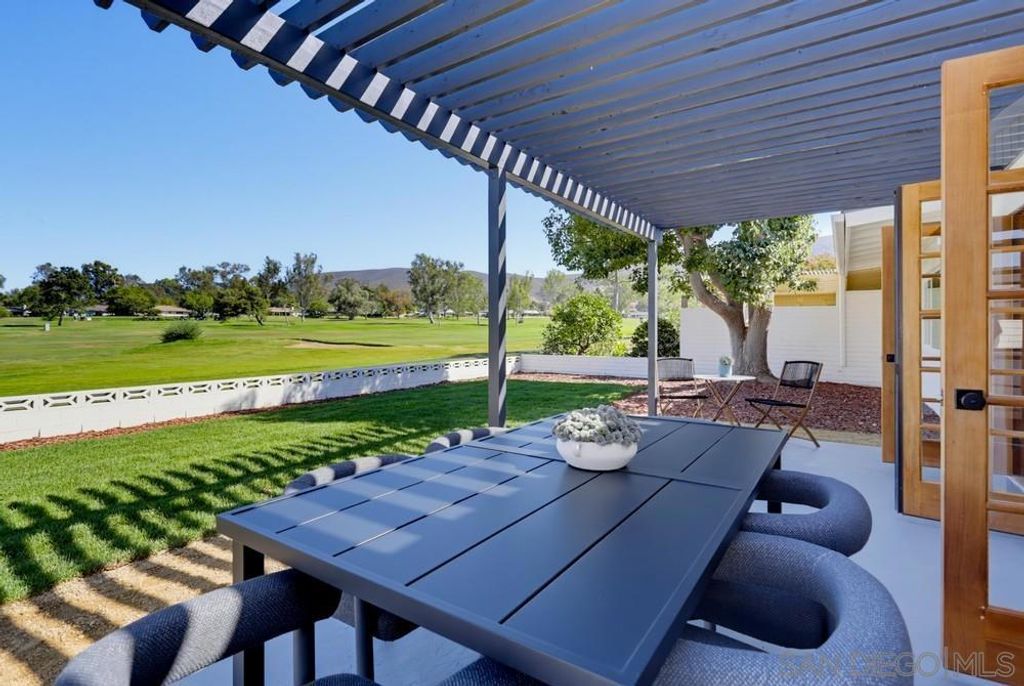 1722 San Pablo, San Marcos, CA 92078 — exterior