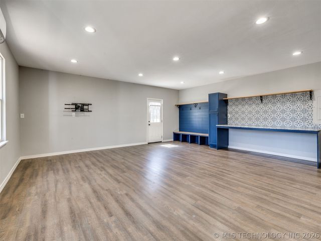 4628 S 193rd West Avenue, Sand Springs, OK 74063