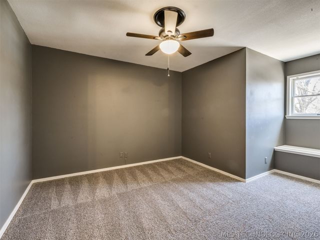 4628 S 193rd West Avenue, Sand Springs, OK 74063