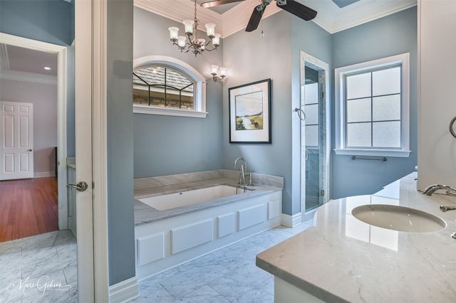 200 Evangeline Walk, Bossier City, LA 71111