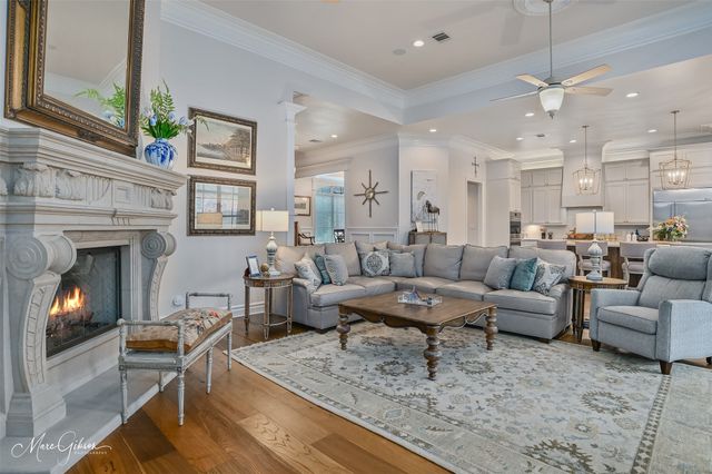 200 Evangeline Walk, Bossier City, LA 71111