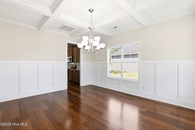90 W Bailey Lane, Hampstead, NC 28443