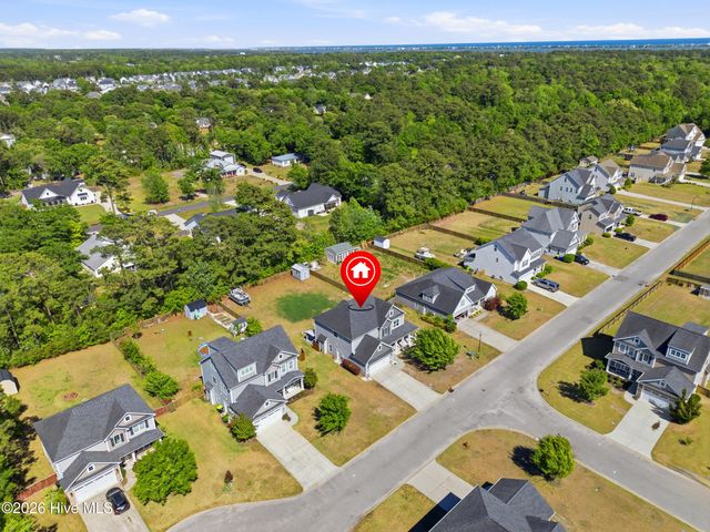 90 W Bailey Lane, Hampstead, NC 28443