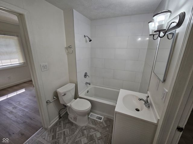 835 Tecumseh Street, Indianapolis, IN 46201