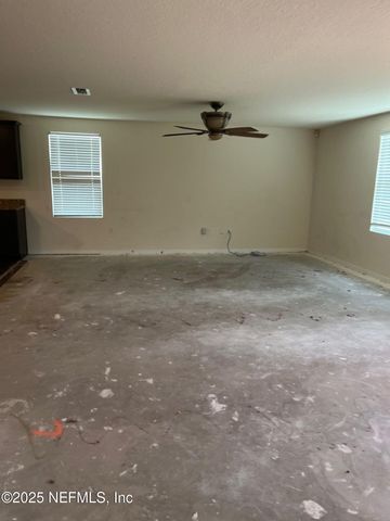 15620 SADDLED CHARGER Drive, Jacksonville, FL 32234