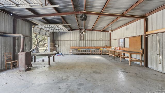 1248 Edwards, New Braunfels, TX 78132