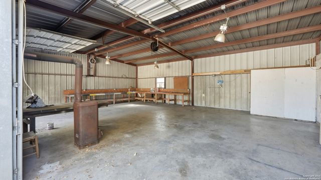 1248 Edwards, New Braunfels, TX 78132