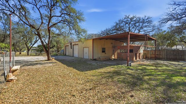 1248 Edwards, New Braunfels, TX 78132