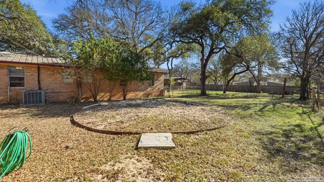 1248 Edwards, New Braunfels, TX 78132