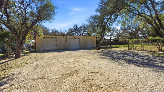 1248 Edwards, New Braunfels, TX 78132