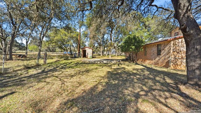 1248 Edwards, New Braunfels, TX 78132