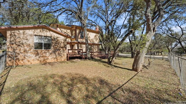1248 Edwards, New Braunfels, TX 78132