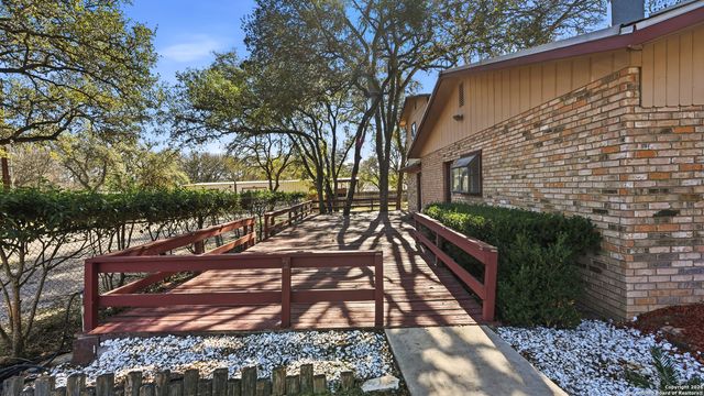 1248 Edwards, New Braunfels, TX 78132