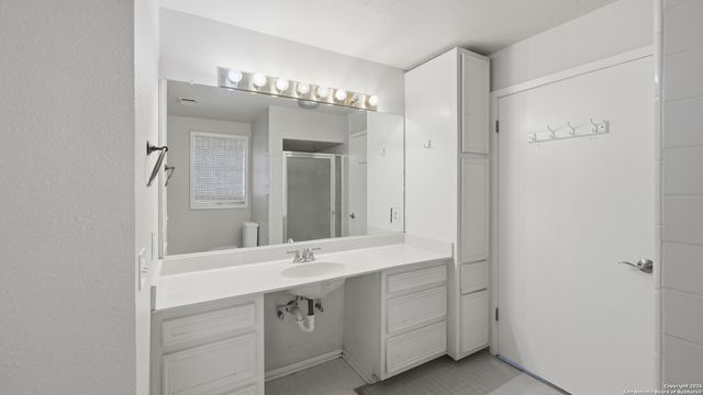 1248 Edwards, New Braunfels, TX 78132