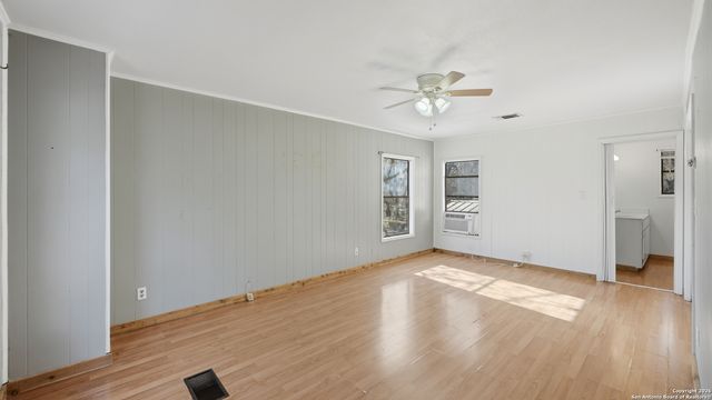 1248 Edwards, New Braunfels, TX 78132