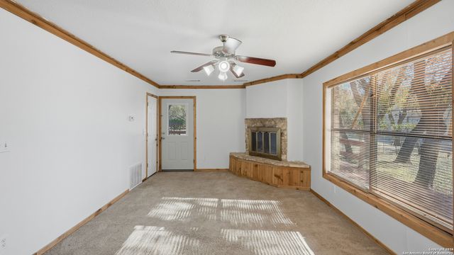 1248 Edwards, New Braunfels, TX 78132