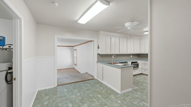 1248 Edwards, New Braunfels, TX 78132