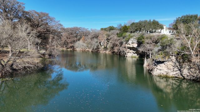 1248 Edwards, New Braunfels, TX 78132