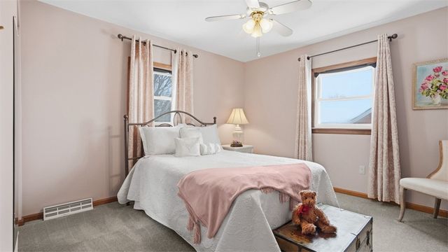 32 HERBST ROAD, Kennedy Twp, PA 15108