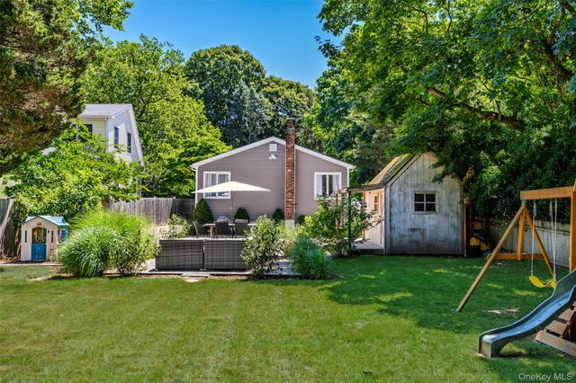 18 N Hampton Avenue, Miller Place, NY 11764