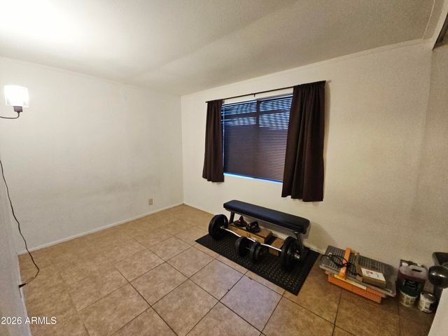 642 N 68th Avenue 79, Phoenix, AZ 85043