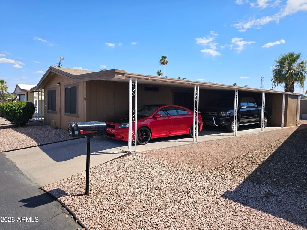642 N 68th Avenue 79, Phoenix, AZ 85043 — photo 4