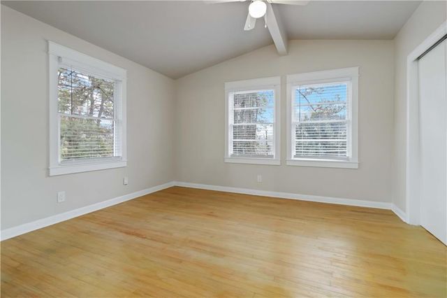 3035 Mclendon NW Circle, Atlanta, GA 30318